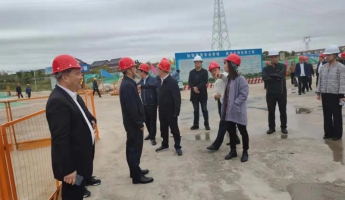县委书记赵斌一行到项目现场，为10月10日汉中市委书记带队的观摩会检查指导工作